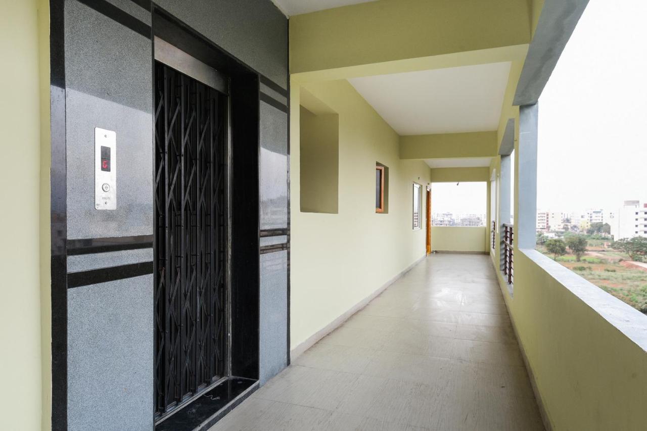 Hotel Oyo 26234 Annapurna Nilayam Vijayawāda Exterior foto
